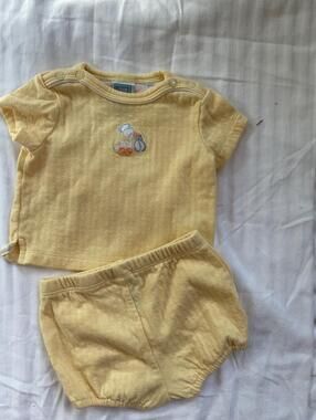 Vintage 80s Little Me Yellow 2pc Set Bloomer Top Duck Embroidery Newborn